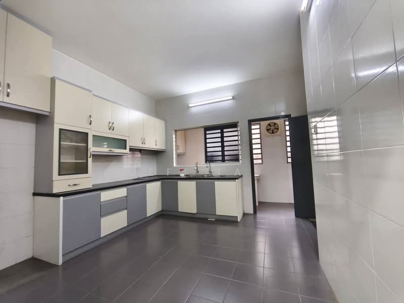 2-storey Terraced House for Rent in Fair Park (Ipoh) - Jeff Tan - Kitchen - PropertyGuru.com.my