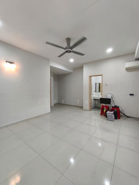 2-storey Terraced House for Rent in Fair Park (Ipoh) - Jeff Tan - Living Room - PropertyGuru.com.my