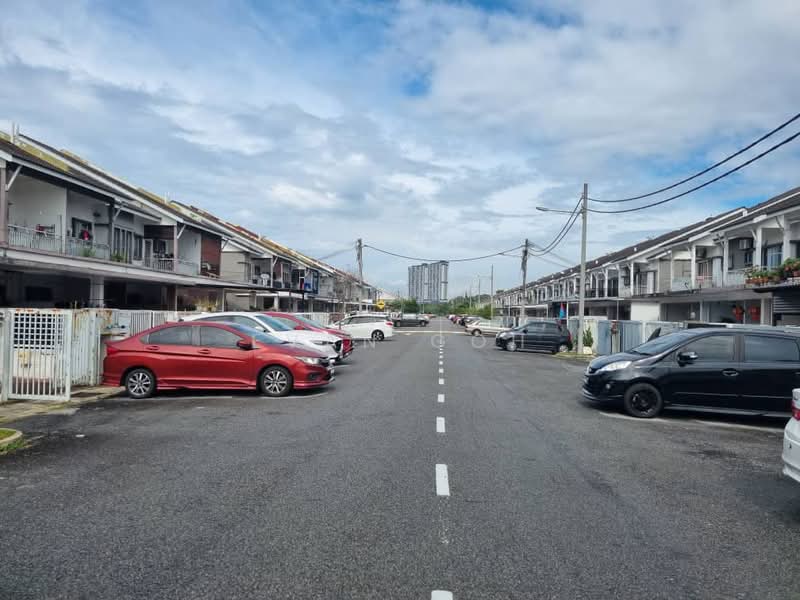 Townhouse for Rent in Taman Putra Perdana (Puchong) - Evan Goh - Exterior - PropertyGuru.com.my