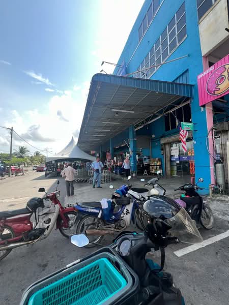 Kedai / Pejabat untuk Dijual di Tanjung Gemuk (Endau) - Azalee Abdullah - Exterior - PropertyGuru.com.my