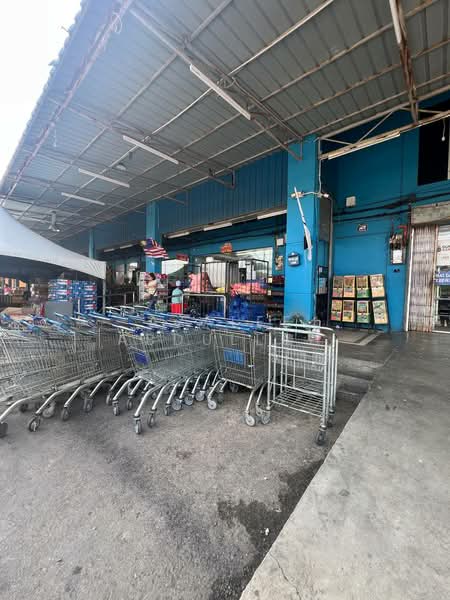 Kedai / Pejabat untuk Dijual di Tanjung Gemuk (Endau) - Azalee Abdullah - Exterior - PropertyGuru.com.my