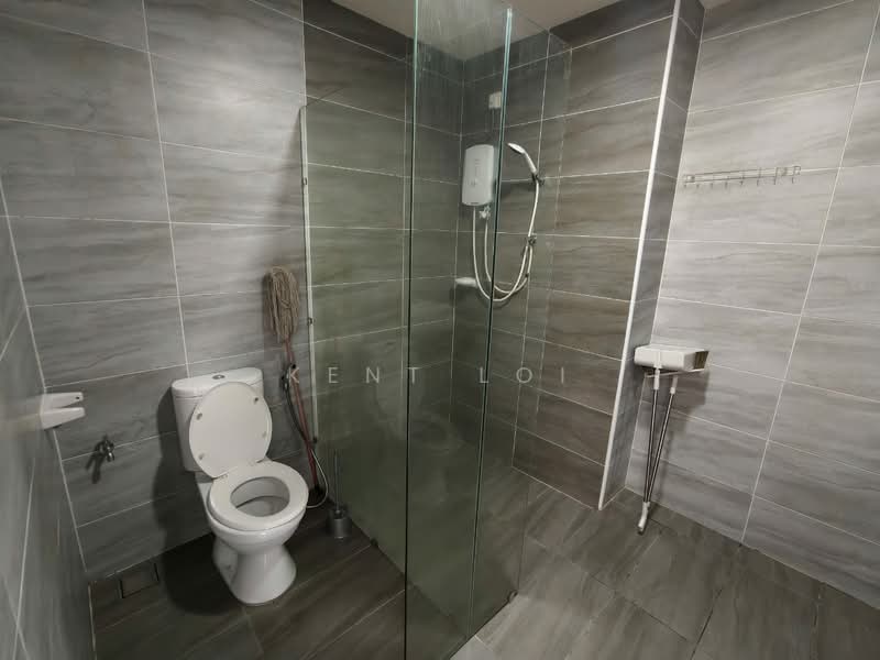 Service Residence for Rent at KSL Residence @ Daya - Kent Loi - Bathroom - PropertyGuru.com.my
