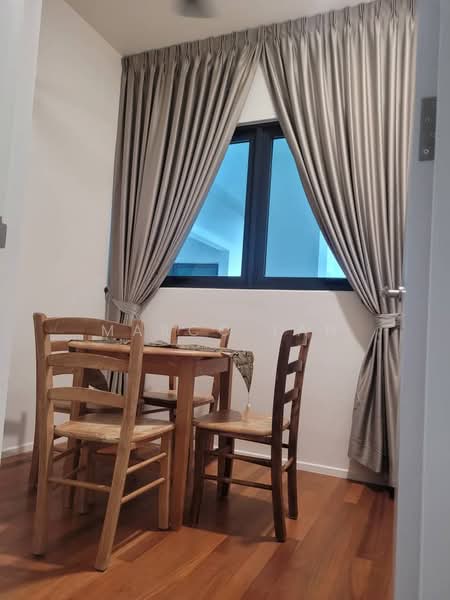 Service Residence for Sale at 10 Stonor - Marco Tan - Dining Room - PropertyGuru.com.my