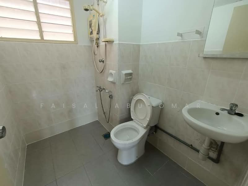 Apartment for Sale at SD Tiara Apartment - Faisal Abu Omar - Bathroom - PropertyGuru.com.my