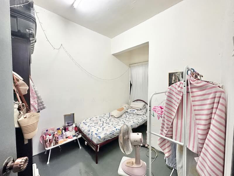 Rumah Flat untuk Dijual di Sri Mutiara - Farhan Rafael - Bedroom - PropertyGuru.com.my