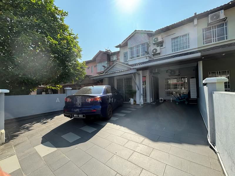 2-storey Terraced House for Sale in Bukit Jelutong (Shah Alam) - Afiqah zaidi - Exterior - PropertyGuru.com.my