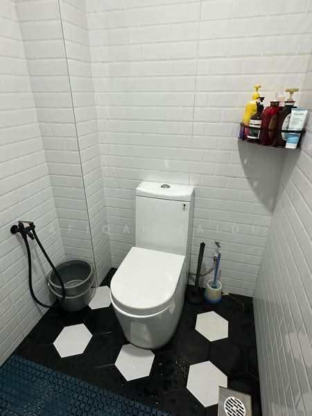 2-storey Terraced House for Sale in Bukit Jelutong (Shah Alam) - Afiqah zaidi - Bathroom - PropertyGuru.com.my