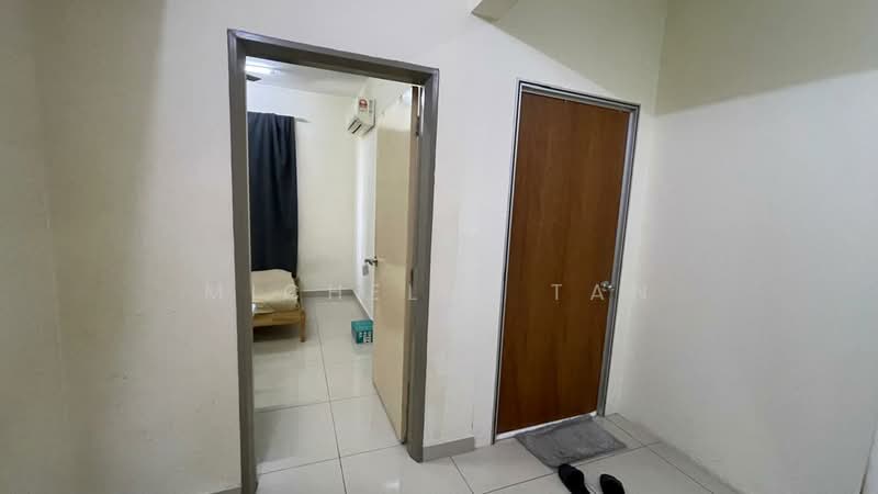 Servis Apartment untuk Disewa di Platinum Lake PV 21 - Michelle Tan - Bedroom - PropertyGuru.com.my