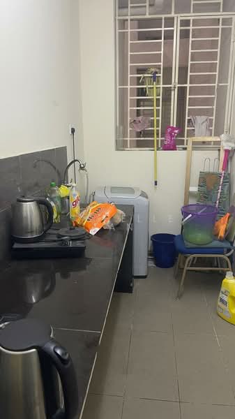 Servis Apartment untuk Disewa di Platinum Lake PV 21 - Michelle Tan - Kitchen - PropertyGuru.com.my