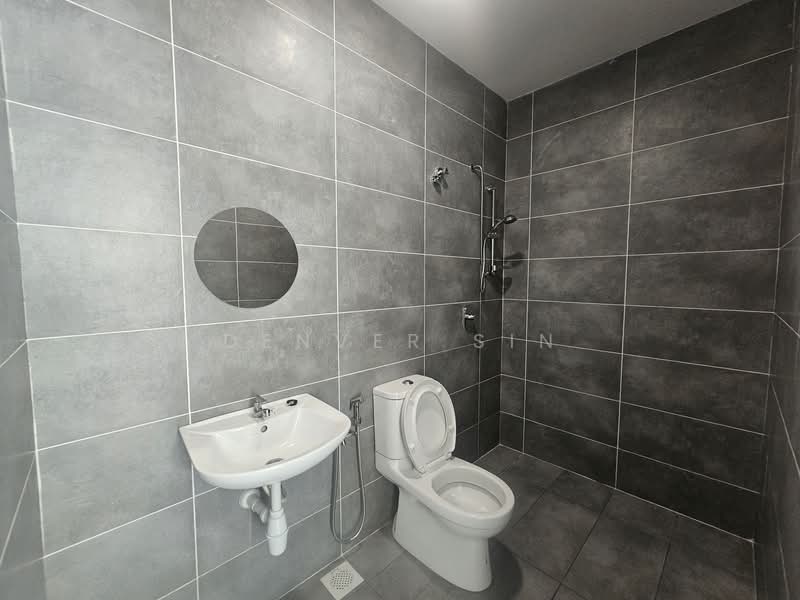 Rumah Teres 3 Tingkat untuk Dijual di Batu 9 (Cheras) - Denver Sin - Bathroom - PropertyGuru.com.my