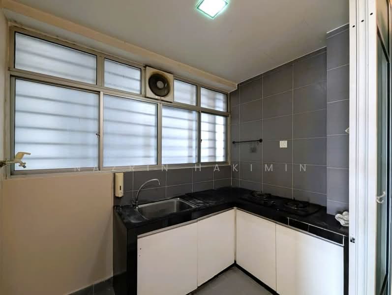 Condominium for Sale at Symphony Heights (Simfoni Heights) - Nazrin Hakimin - Kitchen - PropertyGuru.com.my
