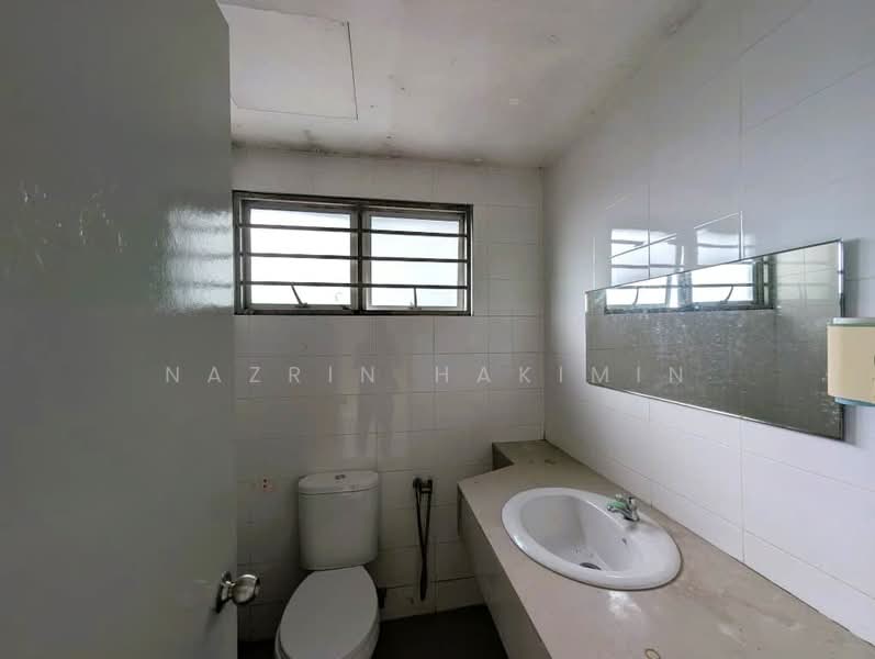 Condominium for Sale at Symphony Heights (Simfoni Heights) - Nazrin Hakimin - Bathroom - PropertyGuru.com.my