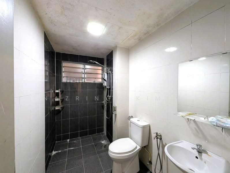 Condominium for Sale at Symphony Heights (Simfoni Heights) - Nazrin Hakimin - Bathroom - PropertyGuru.com.my