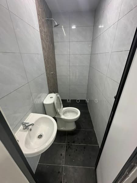 Semi-Detached House for Sale in Taman Sri Tebrau (Johor Bahru) - Wil Mong - Bathroom - PropertyGuru.com.my