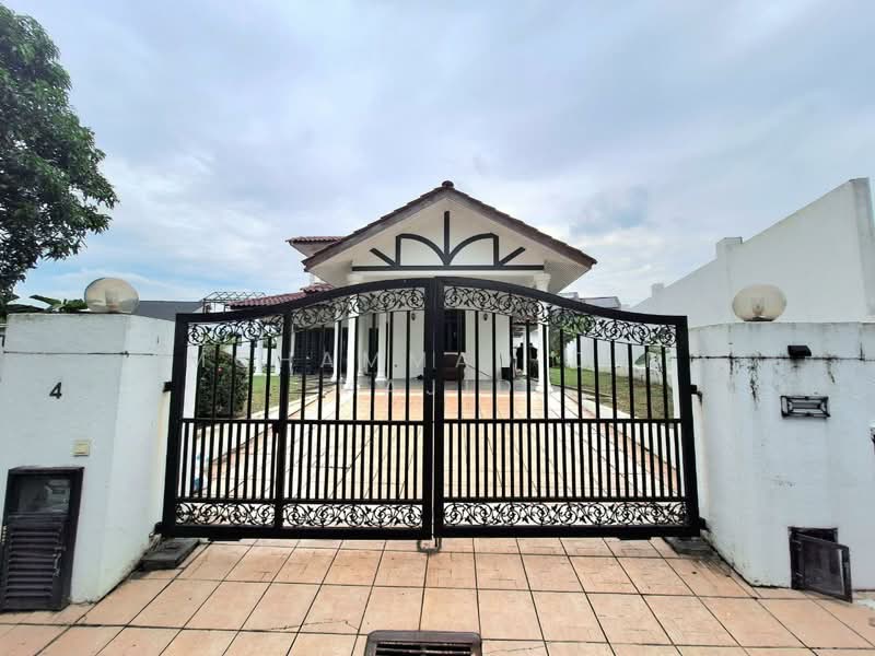 Bungalow for Sale in Shah Alam (Selangor) - Mohammad Din Majid - Exterior - PropertyGuru.com.my