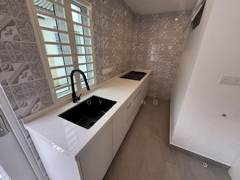 Rumah Teres untuk Dijual di Island Glades (Jelutong) - Hoy Meng - Kitchen - PropertyGuru.com.my