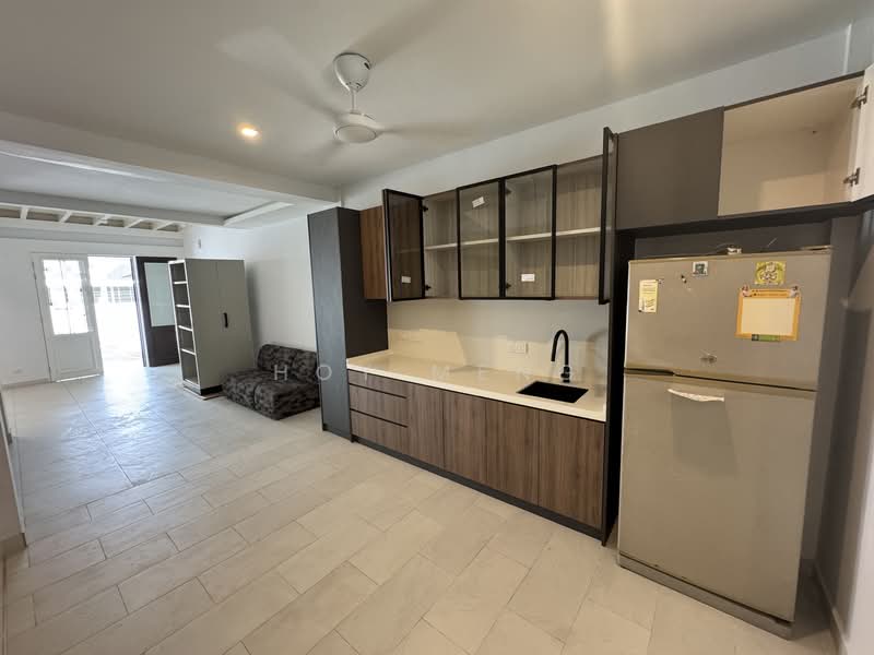 Rumah Teres untuk Dijual di Island Glades (Jelutong) - Hoy Meng - Kitchen - PropertyGuru.com.my