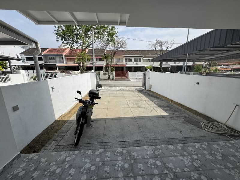 Rumah Teres untuk Dijual di Island Glades (Jelutong) - Hoy Meng - Exterior - PropertyGuru.com.my