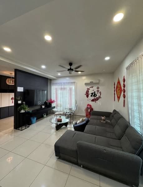 Rumah Teres 2 Tingkat untuk Dijual di Kulai (Johor) - Ryan Tan - Living Room - PropertyGuru.com.my