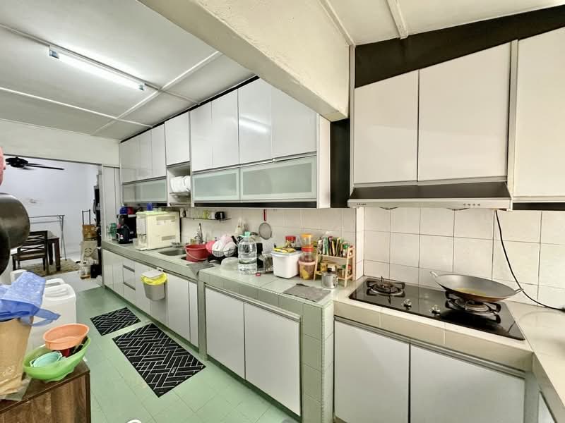 2-storey Terraced House for Sale in SS3 (Petaling Jaya) - Naim Kassim - Kitchen - PropertyGuru.com.my