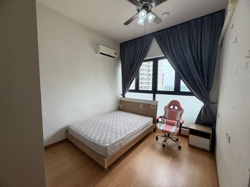 Condominium for Rent at Bay Point @ Country Garden Danga Bay - Jessy Koh - Bedroom - PropertyGuru.com.my