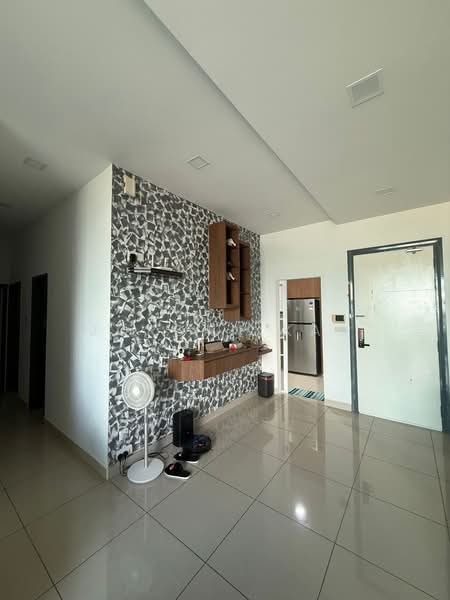 Pangsapuri untuk Disewa di Bayu Puteri 3 - Jordan Kau - Living Room - PropertyGuru.com.my