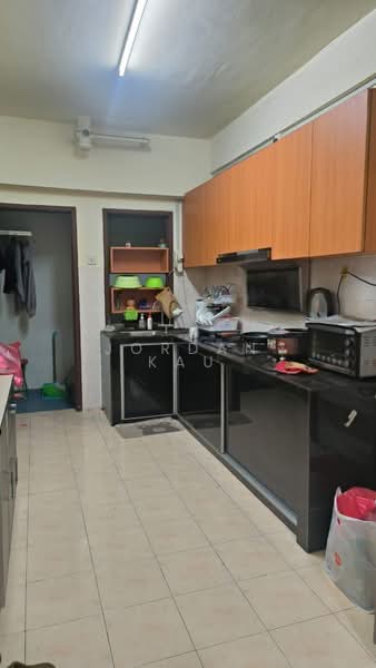 Pangsapuri untuk Disewa di Bayu Puteri 3 - Jordan Kau - Kitchen - PropertyGuru.com.my