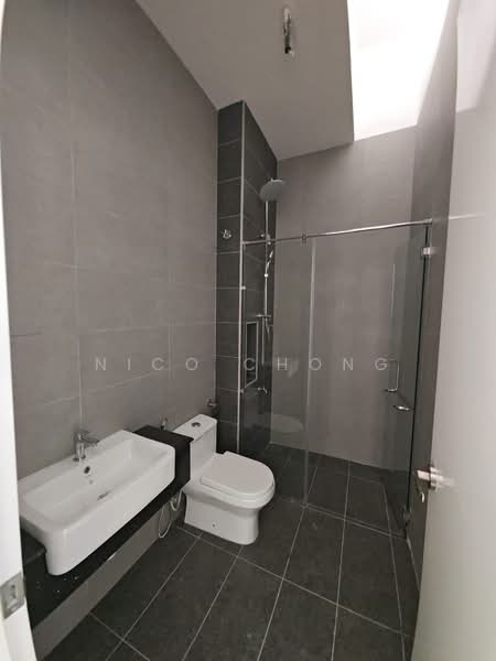 2-storey Terraced House for Sale in Bandar Seri Alam (Masai) - Nico Chong - Bathroom - PropertyGuru.com.my