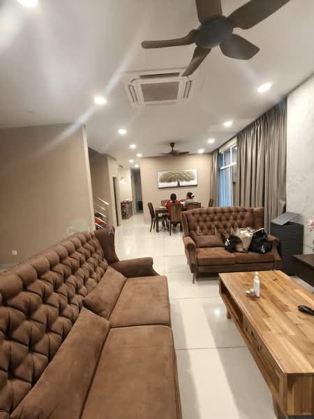 Rumah Kluster untuk Dijual di Skudai (Johor) - Charis Lim - Living Room - PropertyGuru.com.my
