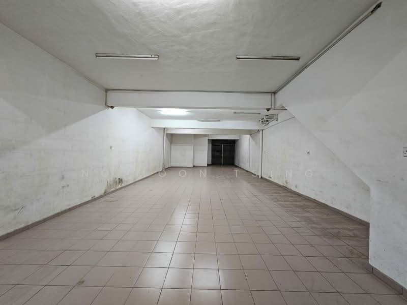 Shop for Rent in Bandar Menjalara (Kuala Lumpur) - Ng Moon Tsing - Interior - PropertyGuru.com.my