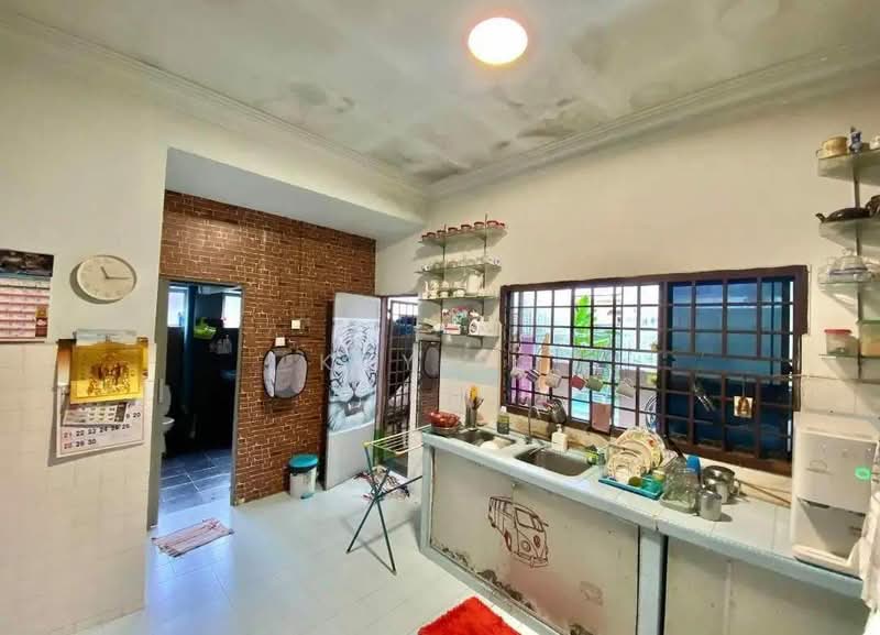 Rumah Berkembar untuk Dijual di Taman Murni (Batu Pahat) - Kay Ng - PropertyGuru.com.my