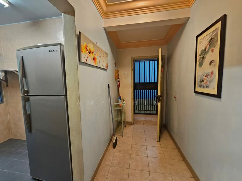 Condominium for Sale at Amadesa Resort Condominium - Amy Chin - Corridor - PropertyGuru.com.my