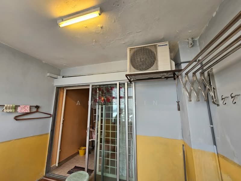 Condominium for Sale at Amadesa Resort Condominium - Amy Chin - Interior - PropertyGuru.com.my