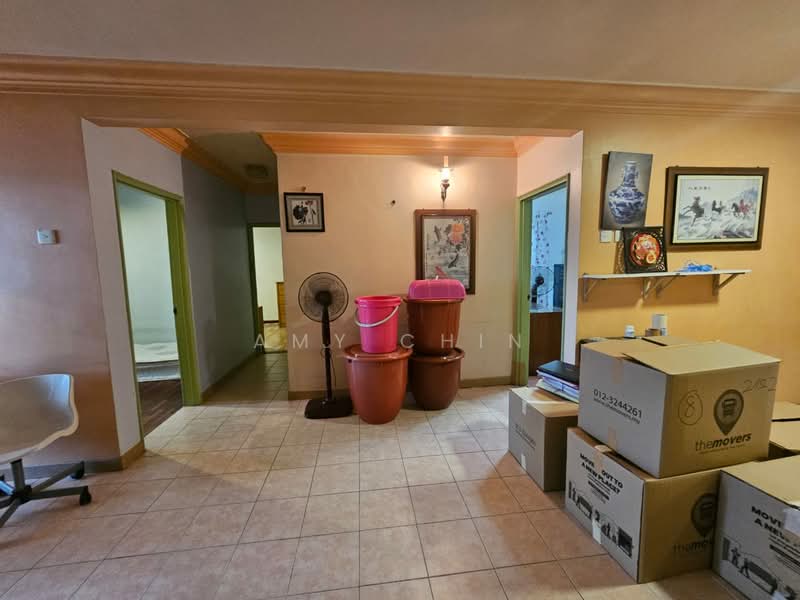 Condominium for Sale at Amadesa Resort Condominium - Amy Chin - Interior - PropertyGuru.com.my