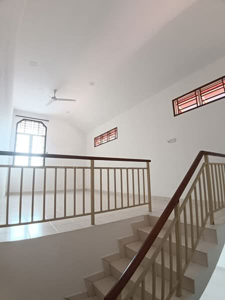 1.5-storey Terraced House for Sale in Taman Pelangi Indah (Ulu Tiram) - Ray Tung - Interior - PropertyGuru.com.my