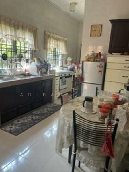 Rumah Berkembar untuk Dijual di Kota Damansara (Selangor) - Adibah Talip - Kitchen - PropertyGuru.com.my