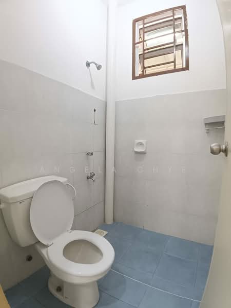 Terraced House for Rent in Skudai (Johor) - Angela Chye - Bathroom - PropertyGuru.com.my
