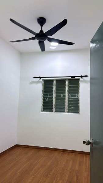 Condominium for Rent at Lakefront Homes - Azizirrahim . - Interior - PropertyGuru.com.my