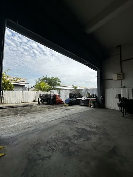 Factory for Rent in Nilai (Negeri Sembilan) - Nicky Chua - Exterior - PropertyGuru.com.my