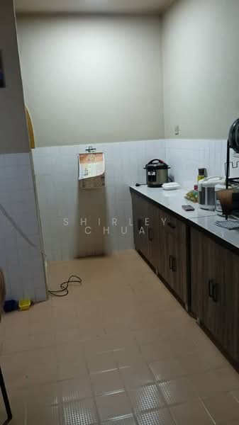 2-storey Terraced House for Sale in Taman Daya (Kepong) - Shirley Chua - Kitchen - PropertyGuru.com.my