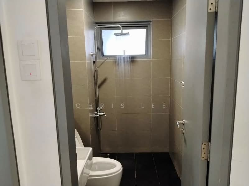 Condominium for Rent at Lakefront Residence - Chris Lee - Bathroom - PropertyGuru.com.my