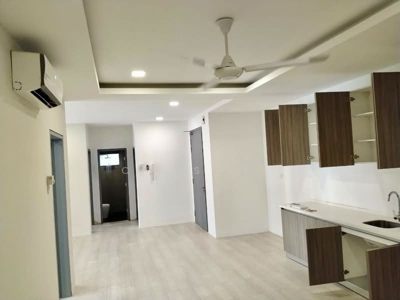 Condominium for Rent at Lakefront Residence - Chris Lee - Kitchen - PropertyGuru.com.my
