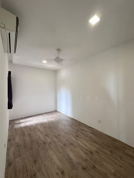 Kondominium untuk Disewa di Lakefront Residence - Chris Lee - Interior - PropertyGuru.com.my