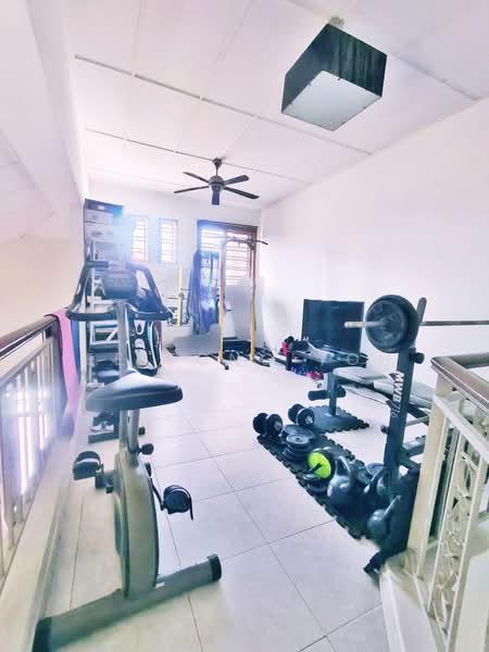 Rumah Teres 1.5 Tingkat untuk Dijual di Taman Impian Emas (Skudai) - Ee Fong Toh - Gym - PropertyGuru.com.my