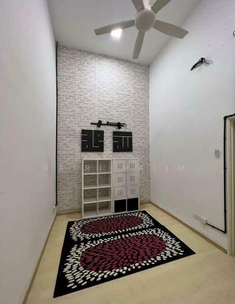 2-storey Terraced House for Sale in Taman Pelangi Semenyih 2 (Semenyih) - Hairi Halim - PropertyGuru.com.my