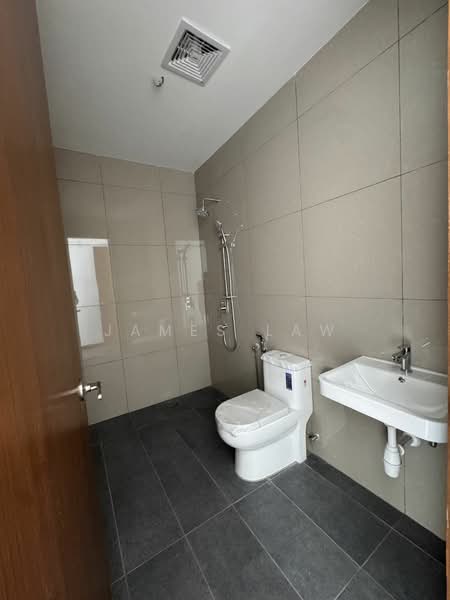 Rumah Teres untuk Disewa di Damansara Perdana (Selangor) - James Law - Bathroom - PropertyGuru.com.my