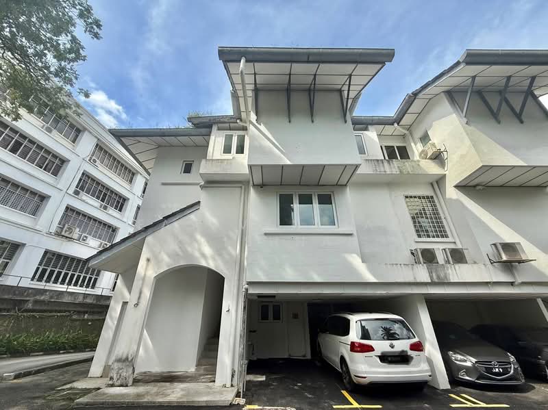 Twin Villa for Sale in KLCC (KL City Centre) - Keasavan Hari Krishnan - PropertyGuru.com.my