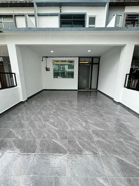 Rumah Teres 2.5 Tingkat untuk Dijual di Taman Scientex Pasir Gudang (Pasir Gudang) - Ee Fong Toh - Exterior - PropertyGuru.com.my