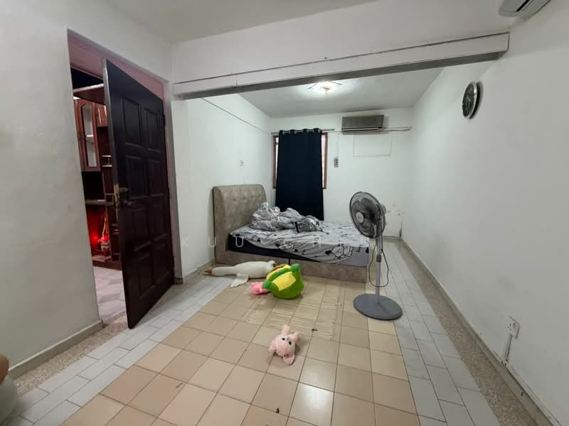 Flat for Sale at Flat Taman Ungku Tun Aminah - Kuu Chin - PropertyGuru.com.my