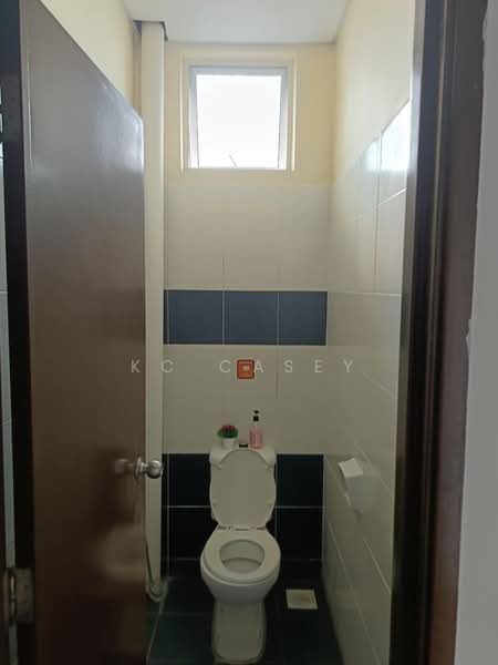Kedai untuk Disewa di Johor Bahru (Johor) - KC Casey - Bathroom - PropertyGuru.com.my